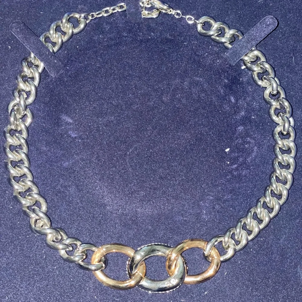 Swarovski crystal necklace - Picture 2 of 3